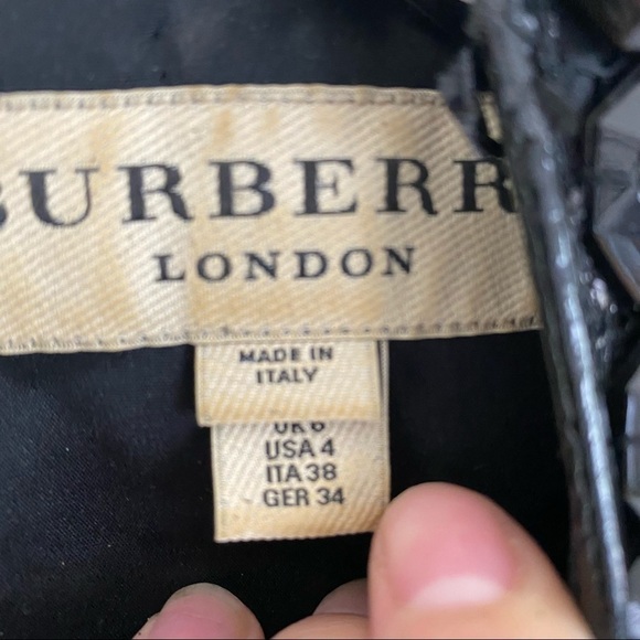BURBERRY black lace long sleeve Dani dress - Picture 6 of 8